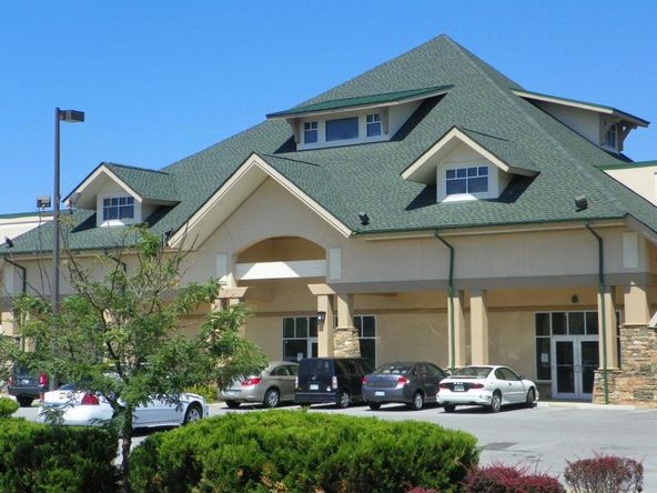 1548 Parkway, Sevierville, TN 37862